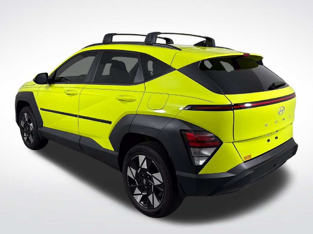 Used 2025 Hyundai Kona SEL AWD/4WD image 5
