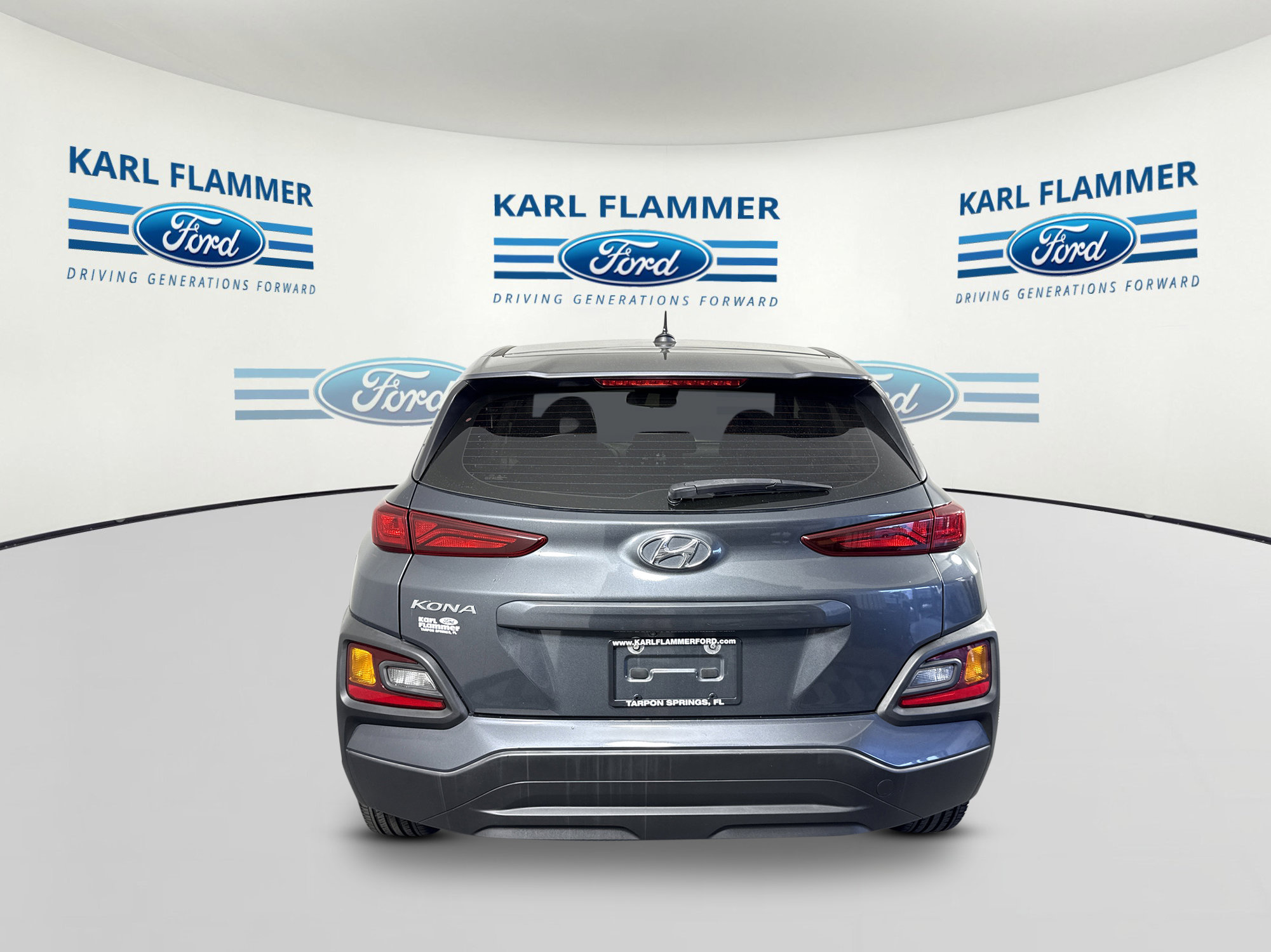 Used 2021 Hyundai Kona SE image 4