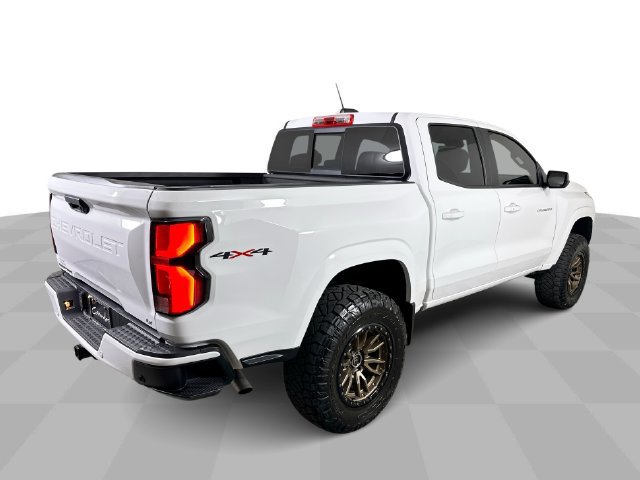Used 2024 Chevrolet Colorado LT w/ LT Convenience Package III AWD/4WD image 8