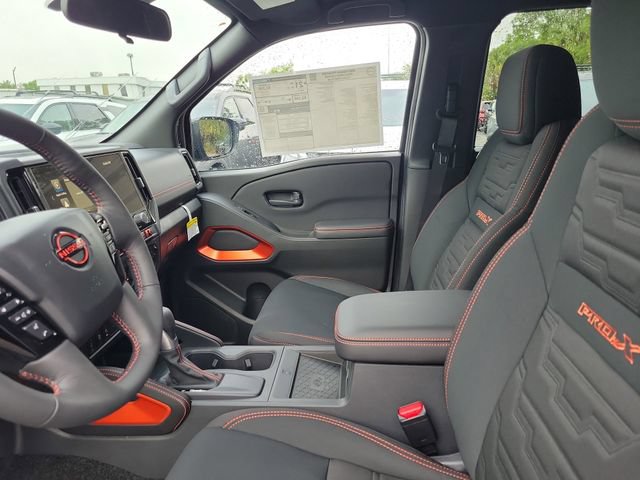 New 2026 Nissan Frontier Pro-X w/ Pro-X Convenience Package RWD image 8