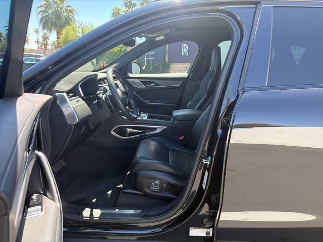 Used 2023 Jaguar F-PACE SVR image 9