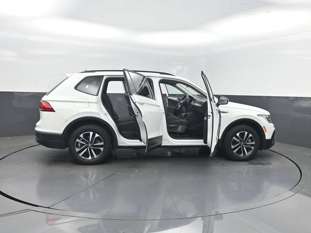 Used 2023 Volkswagen Tiguan S AWD/4WD image 37