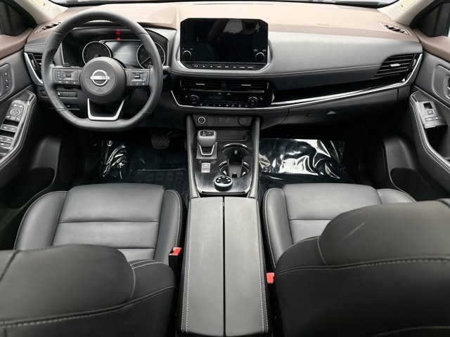 Used 2023 Nissan Rogue SL w/ SL Premium Package AWD/4WD image 14