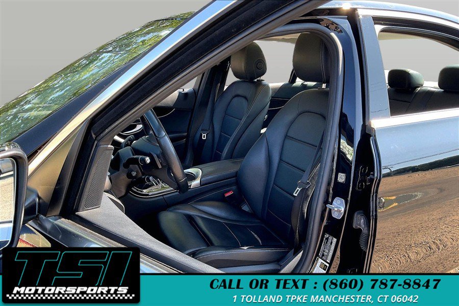 Used 2017 Mercedes-Benz C 300 4MATIC Sedan image 25