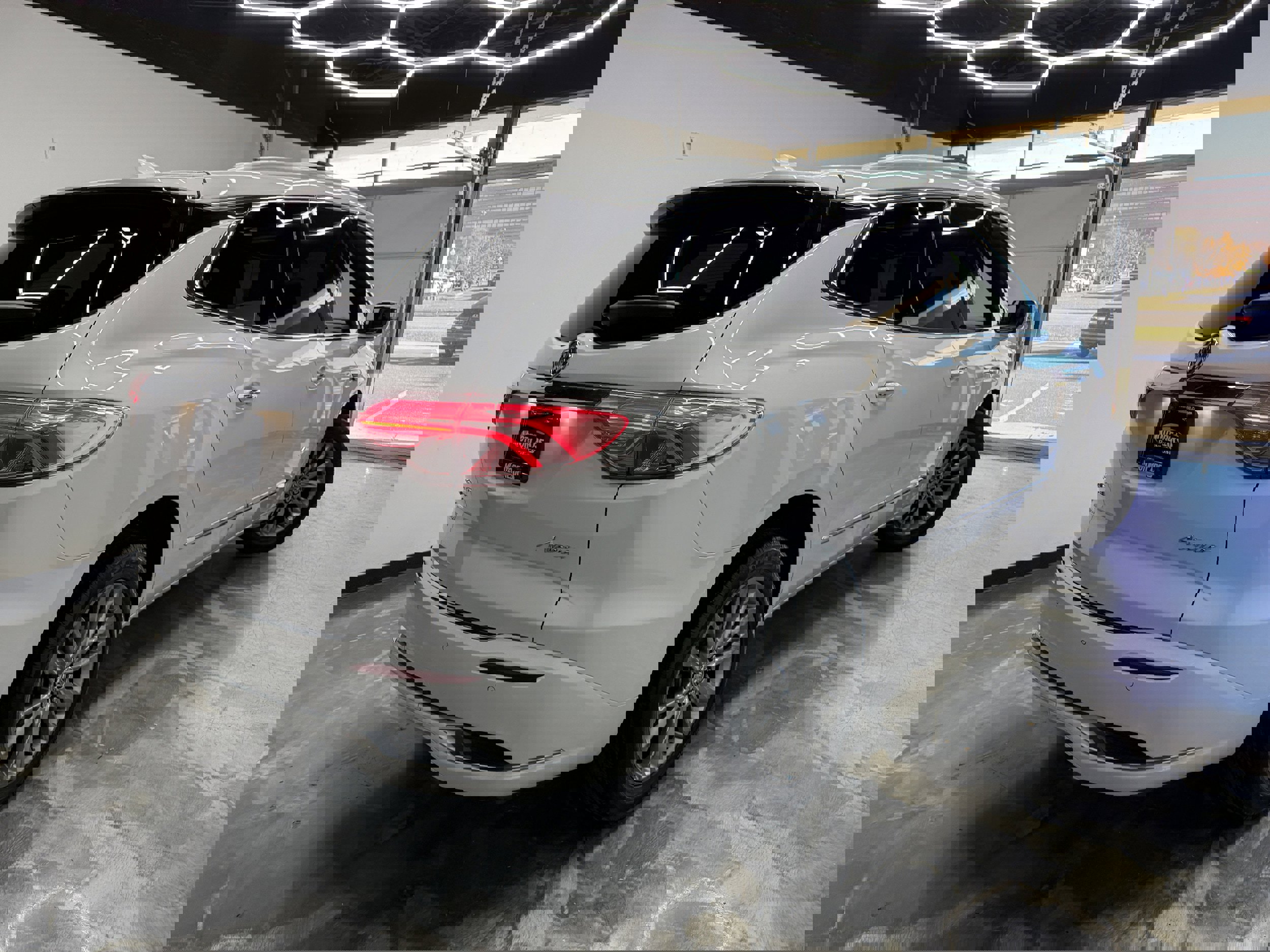 Used 2023 Buick Enclave Avenir w/ Trailering Package, 5000 lbs. AWD/4WD image 5