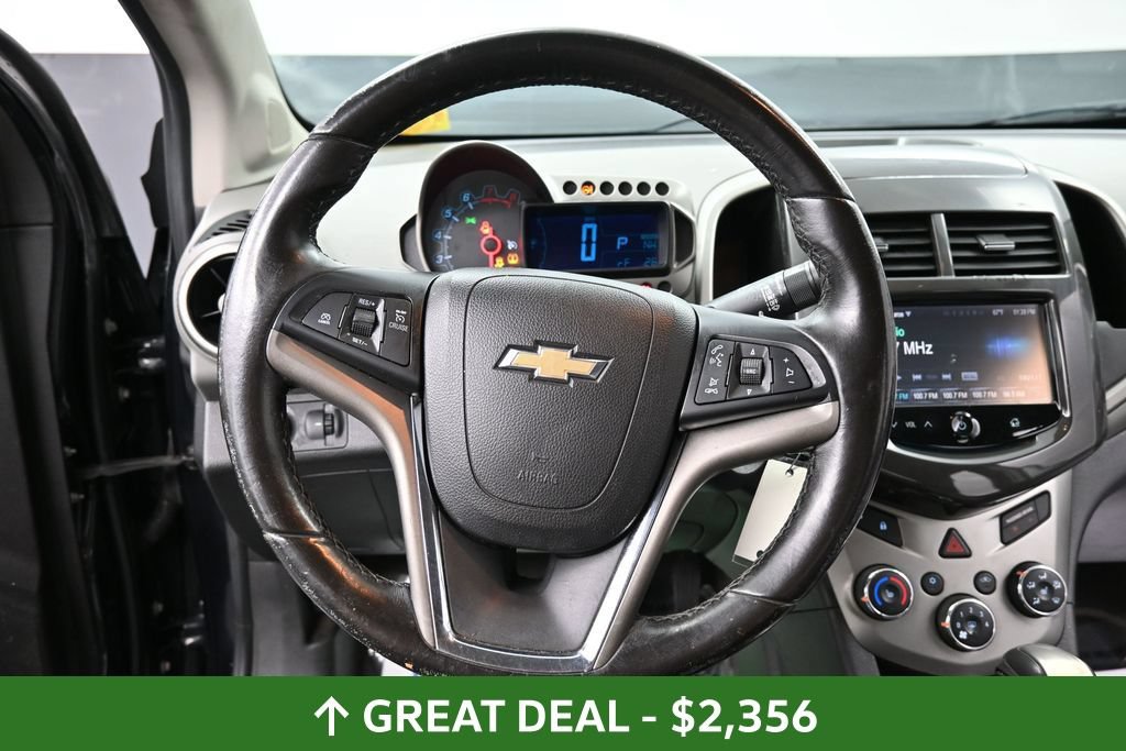 Used 2014 Chevrolet Sonic LTZ FWD image 31