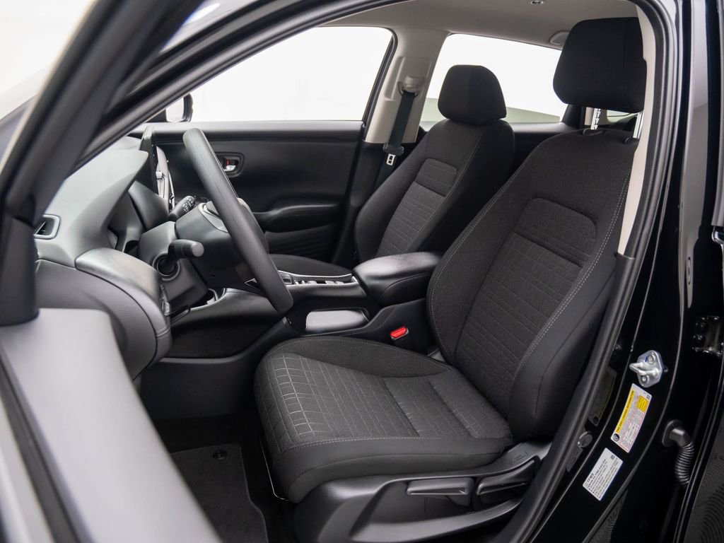 Used 2026 Honda HR-V LX image 17