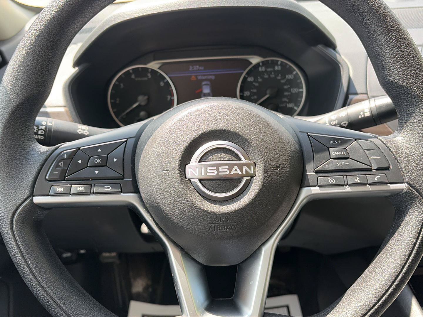 Used 2024 Nissan Altima 2.5 SV FWD image 10