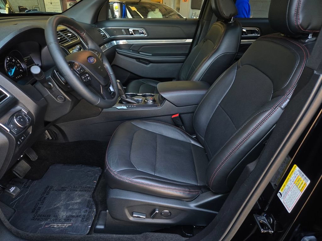 Used 2018 Ford Explorer Sport w/ Equipment Group 401A AWD/4WD image 20