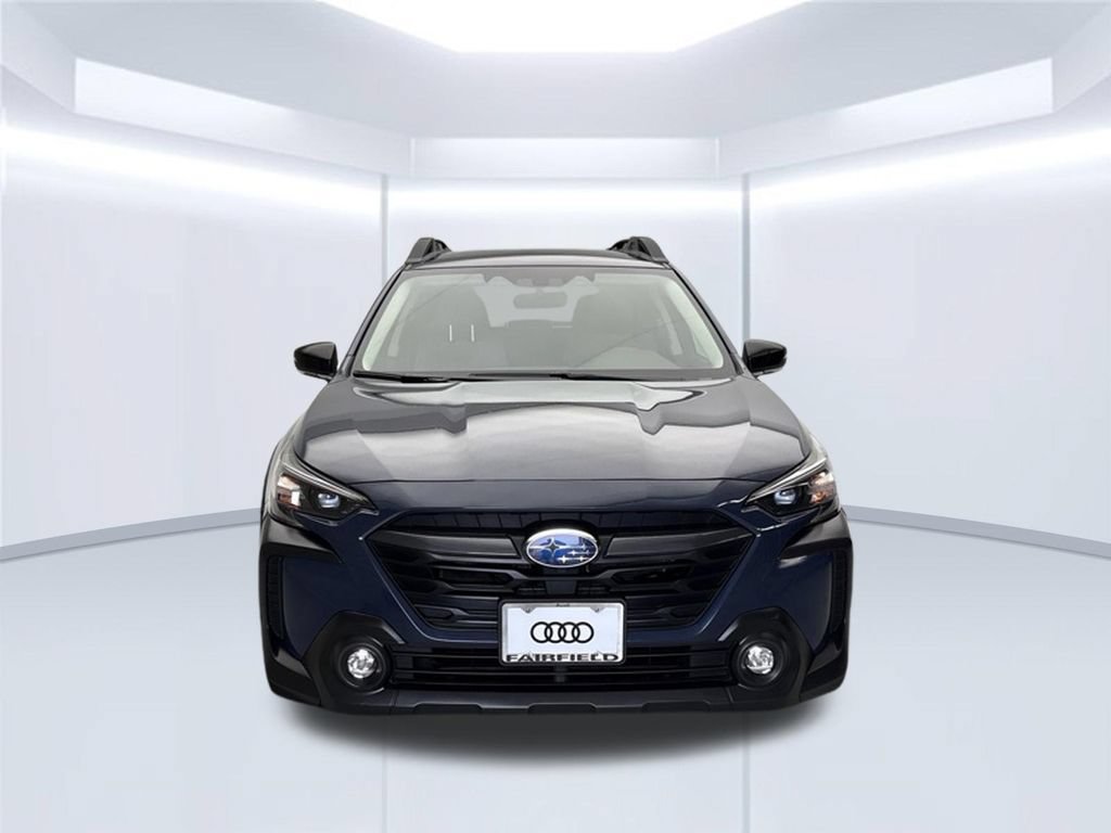 Used 2025 Subaru Outback Premium AWD/4WD image 11