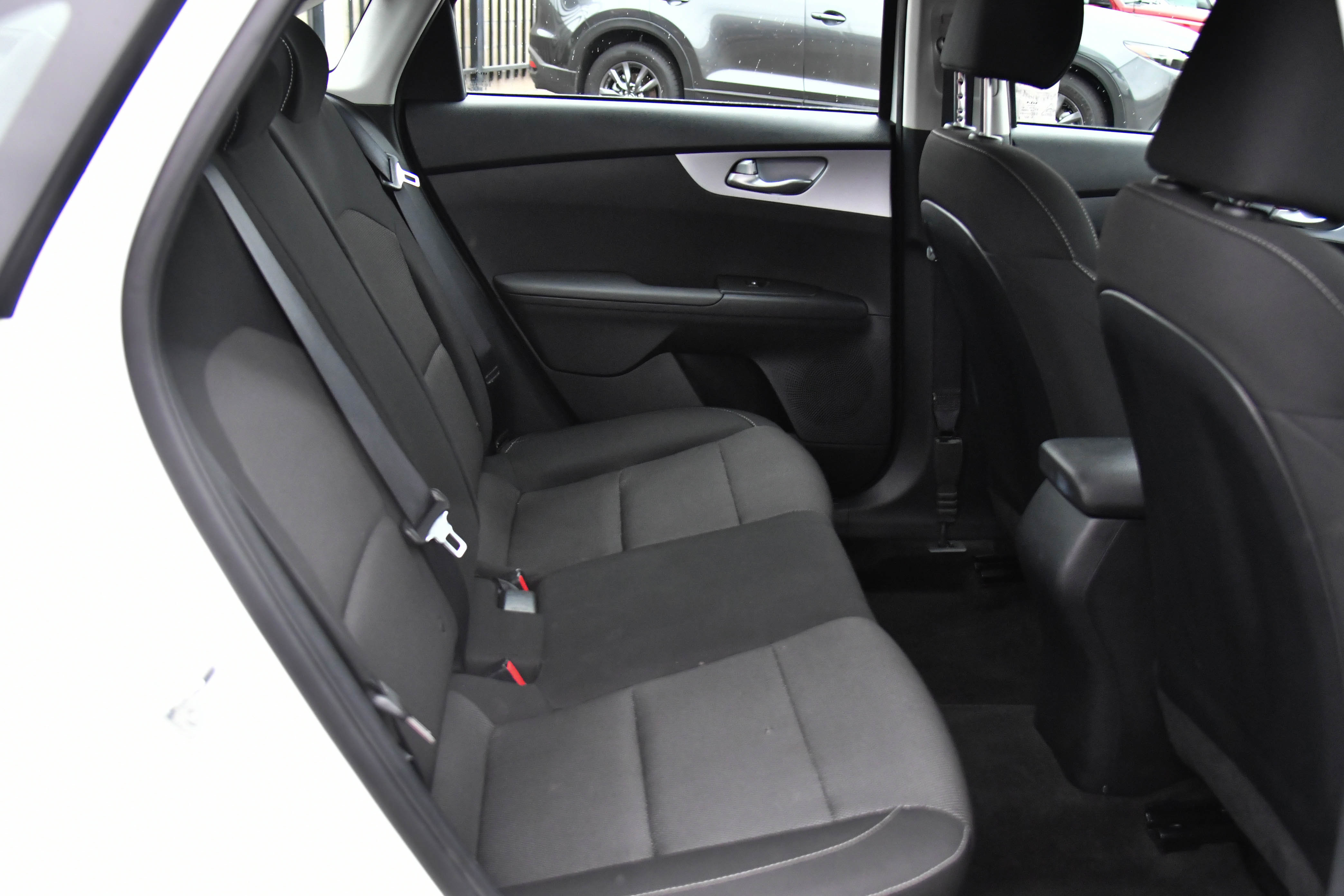 Used 2024 Kia Forte LXS image 33