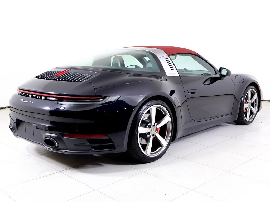 Certified 2021 Porsche 911 Targa 4S AWD/4WD image 33