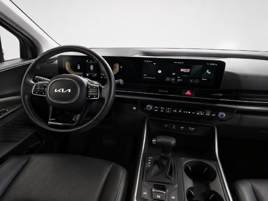 Certified 2025 Kia Carnival FWD image 37