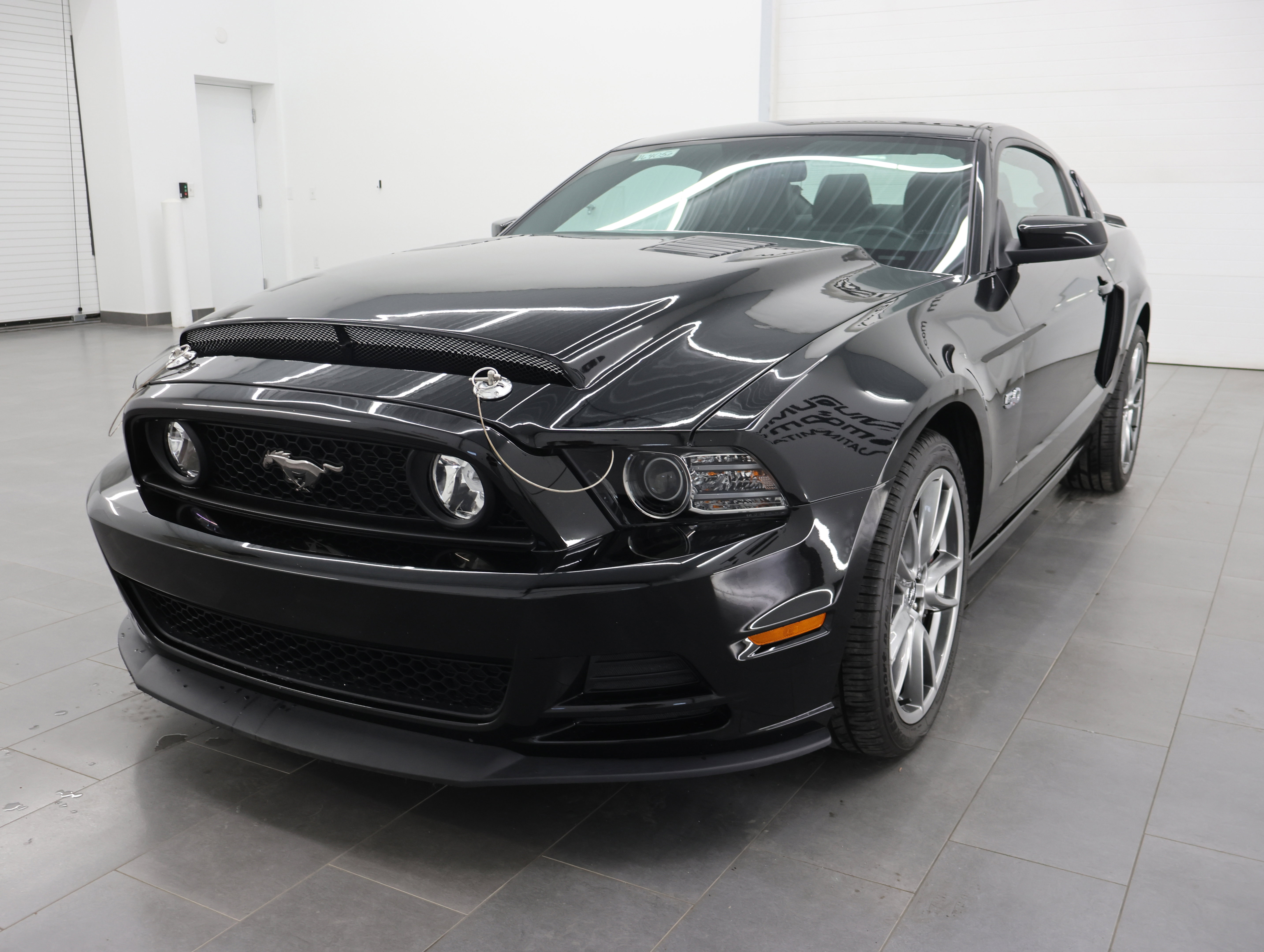 Used 2014 Ford Mustang GT Premium w/ Brembo Brake Package RWD image 7