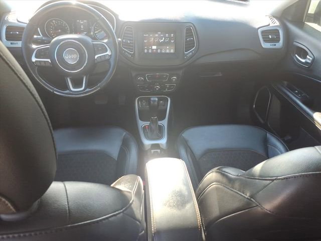 Used 2020 Jeep Compass Latitude image 4