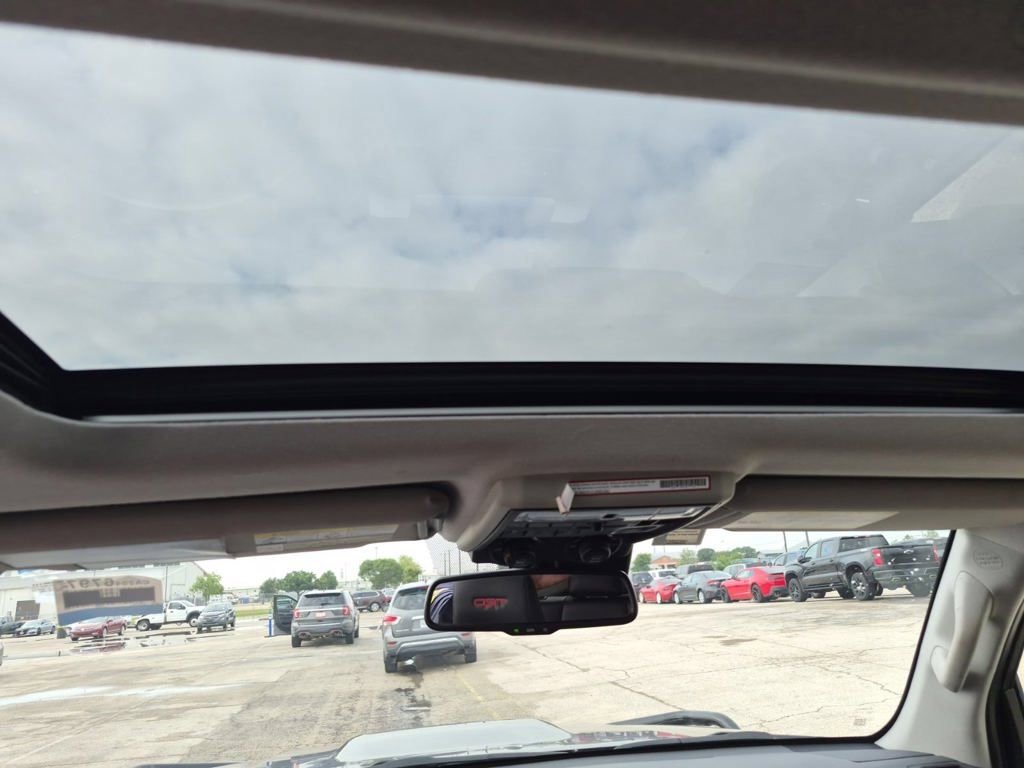 Used 2021 Toyota 4Runner Venture w/ Moonroof Package AWD/4WD image 9