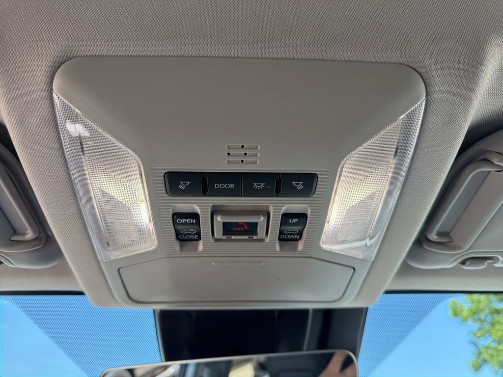 Used 2025 Toyota RAV4 Limited w/ Weather Package AWD/4WD image 33