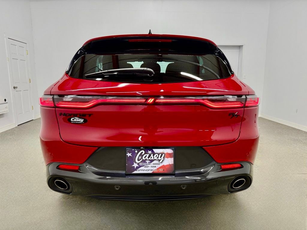 Used 2024 Dodge Hornet R/T Plus w/ Tech Pack Plus w/o Parking image 11