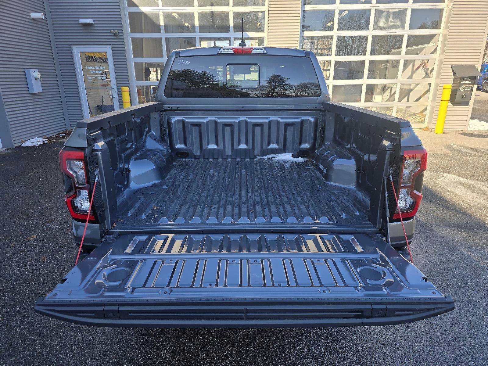 New 2025 Ford Ranger Lariat w/ FX4 Off-Road Package image 5