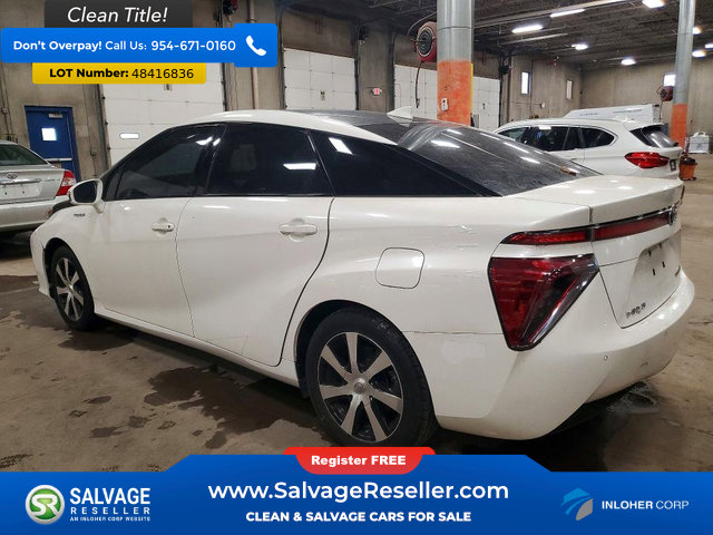 Used 2017 Toyota Mirai FWD image 3