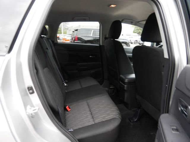 Used 2024 Mitsubishi Outlander Sport ES AWD/4WD image 9