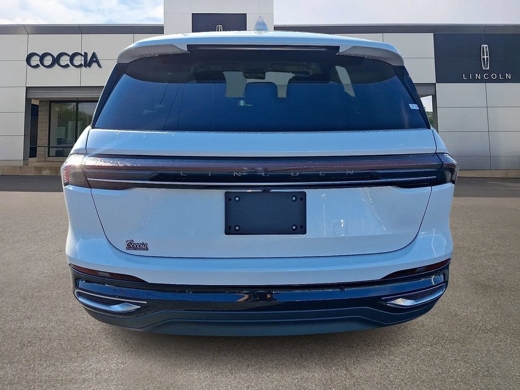 Certified 2024 Lincoln Nautilus Premier AWD/4WD image 5