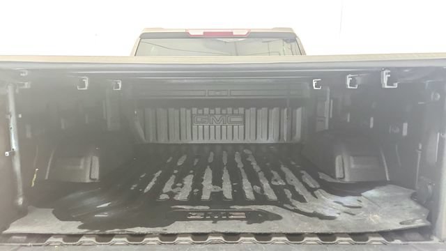 Used 2019 GMC Sierra 1500 SLT w/ X31 Off-Road Package AWD/4WD image 18