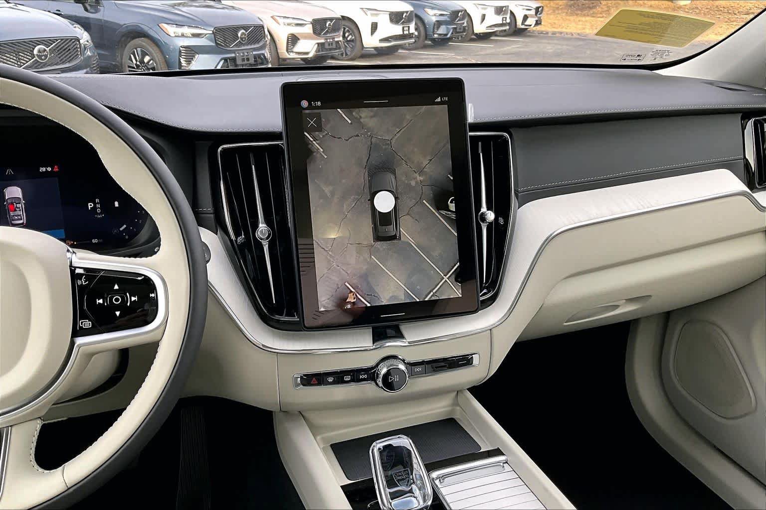 New 2026 Volvo XC60 B5 Ultra w/ Protection Package Premier AWD/4WD image 8