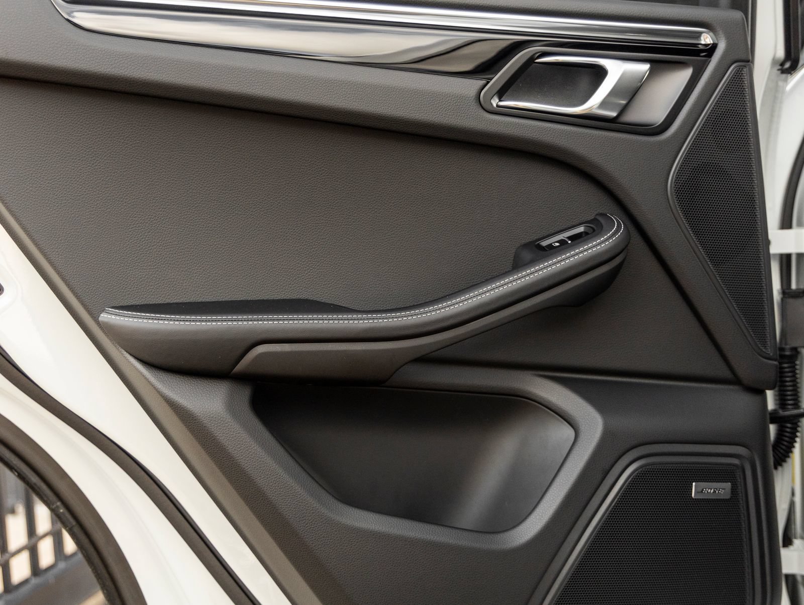New 2026 Porsche Macan S AWD/4WD image 33