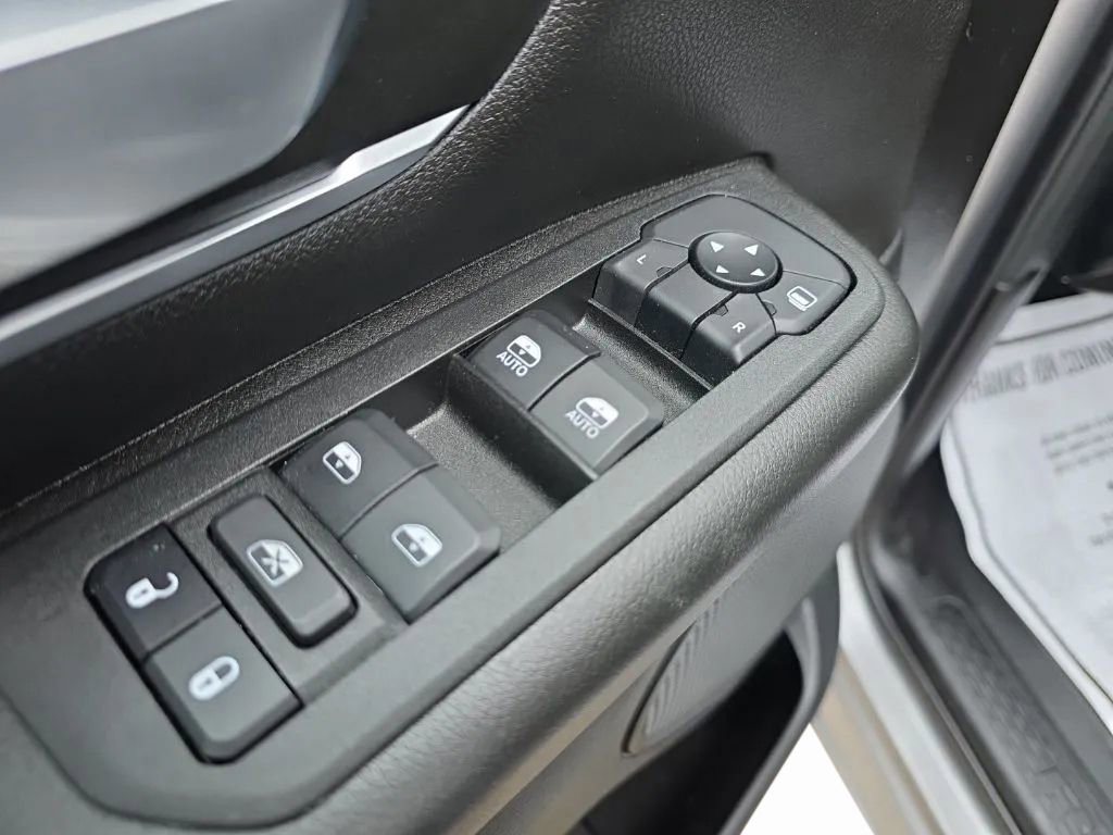 Used 2025 RAM 1500 Big Horn image 12