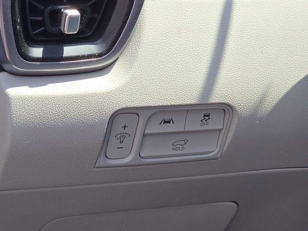 Used 2022 Kia Sorento EX w/ Panoramic Sunroof Package FWD image 10