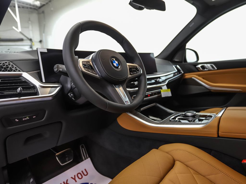 Used 2026 BMW X5 xDrive40i w/ M Sport Package image 9