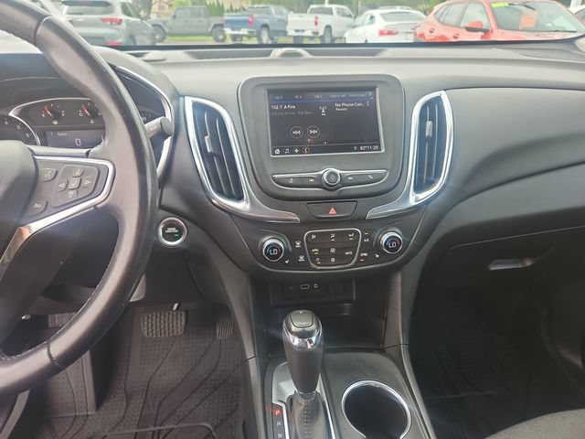 Used 2020 Chevrolet Equinox LT w/ Driver Convenience Package FWD image 18