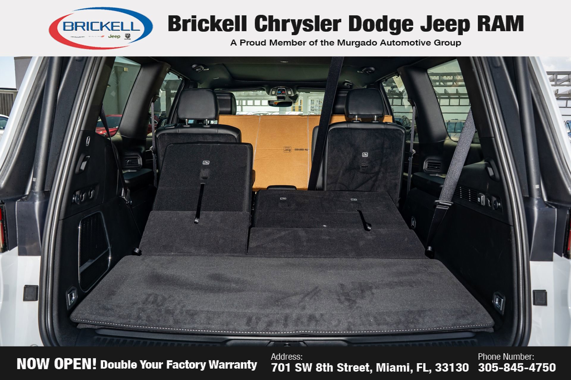 Used 2025 Jeep Wagoneer Series II w/ Convenience Group I AWD/4WD image 11