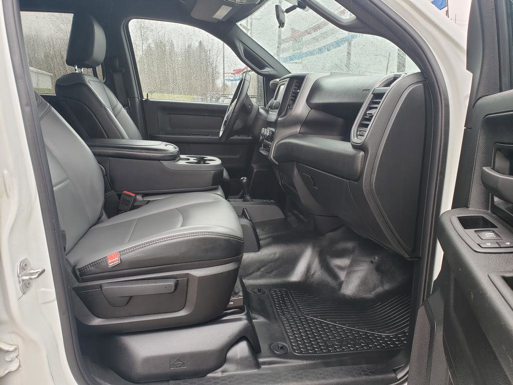 Used 2024 RAM 2500 Tradesman image 15