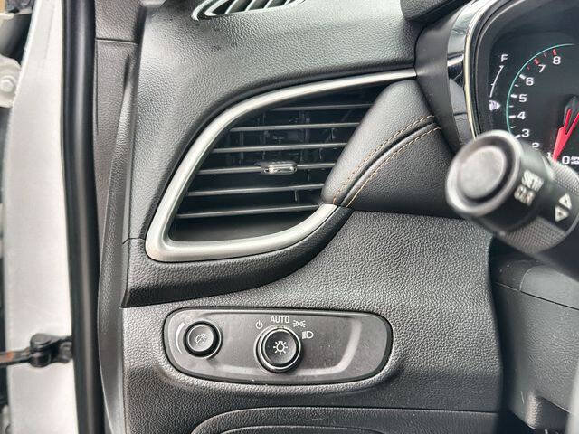 Used 2018 Chevrolet Trax LS FWD image 17