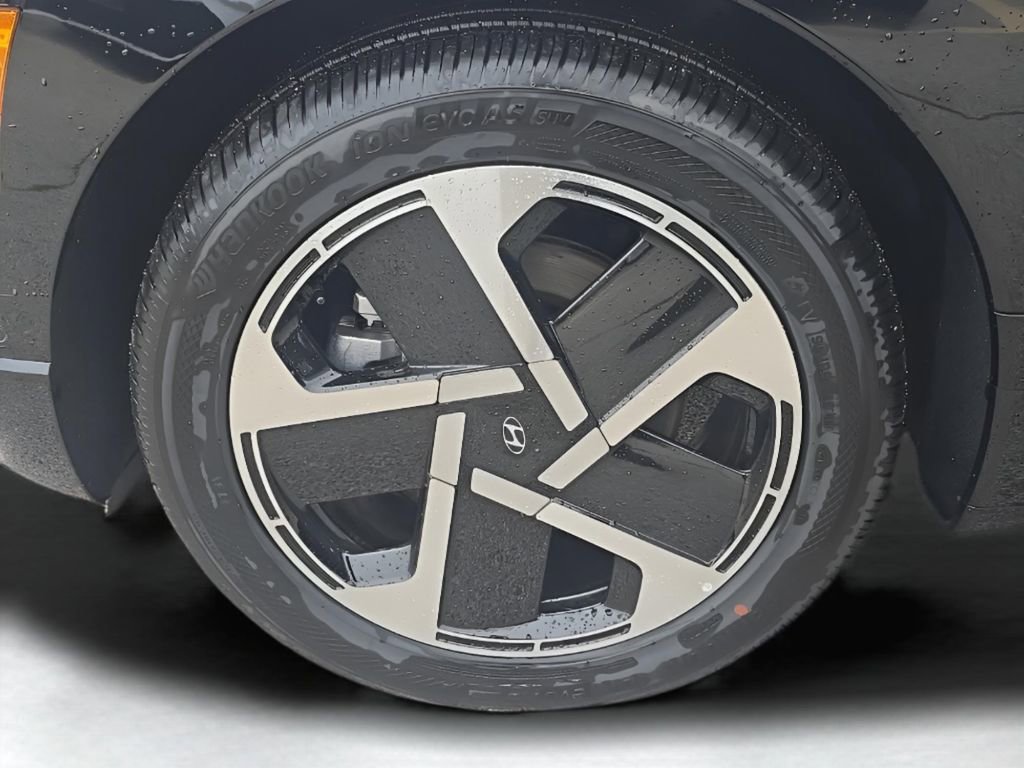 New 2026 Hyundai Ioniq 9 Calligraphy image 37