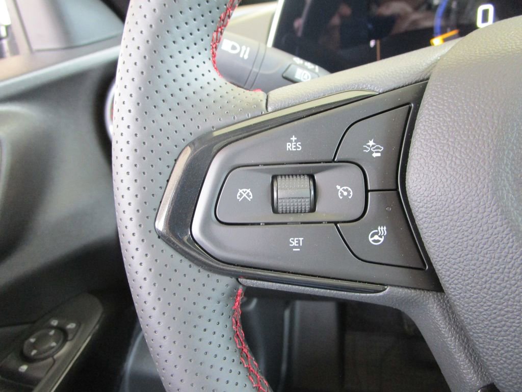 New 2026 Chevrolet Trax RS w/ Sunroof Package image 29