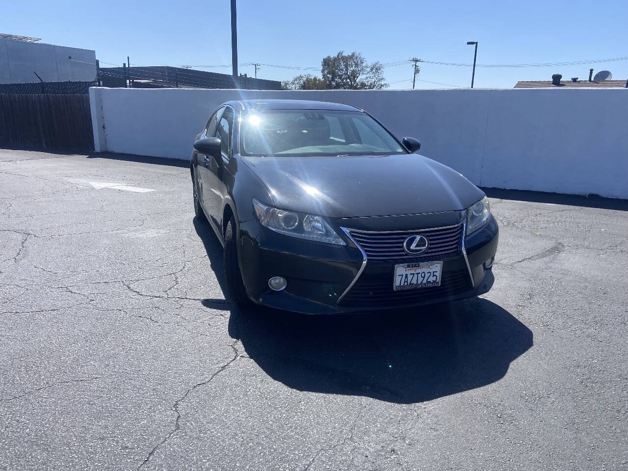 Used 2013 Lexus ES 300h w/ Luxury Pkg FWD image 4