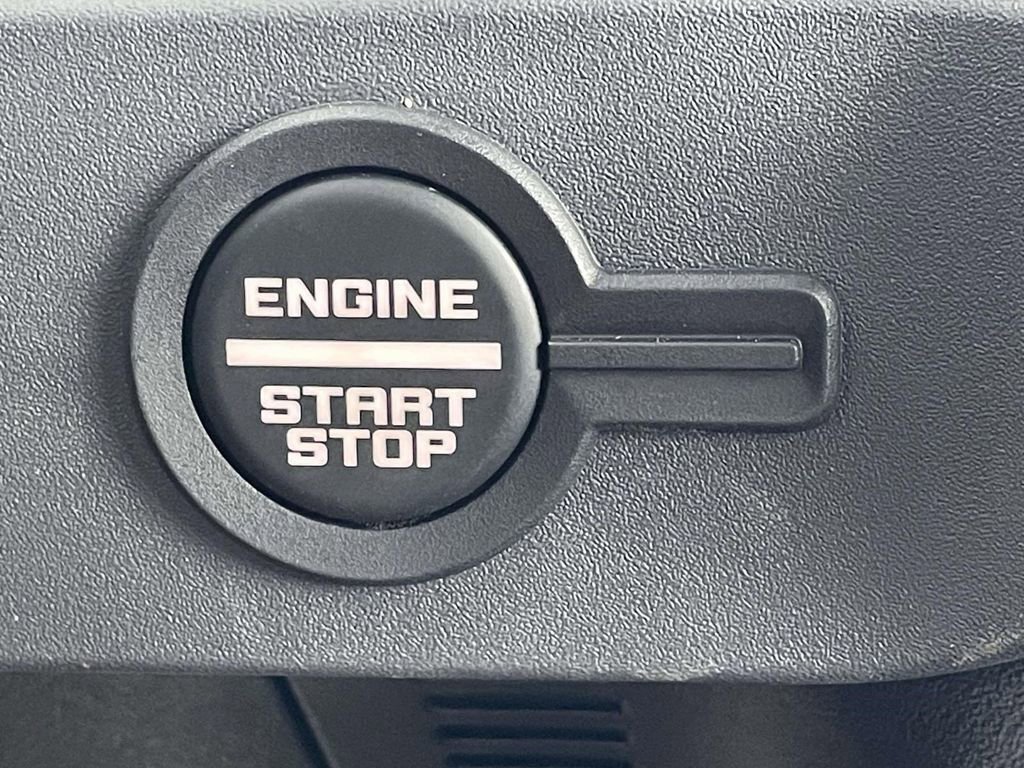 New 2025 Ford Bronco Raptor image 5