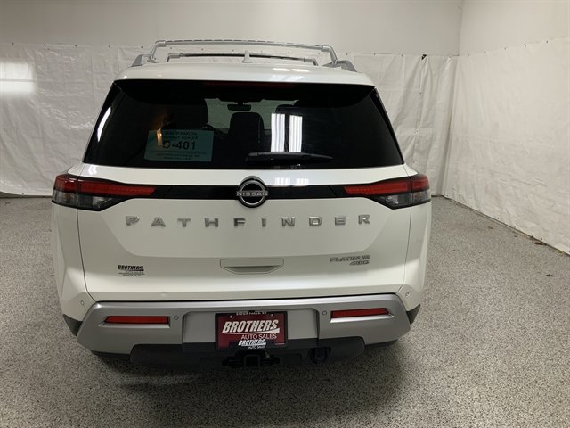 Used 2023 Nissan Pathfinder Platinum image 6