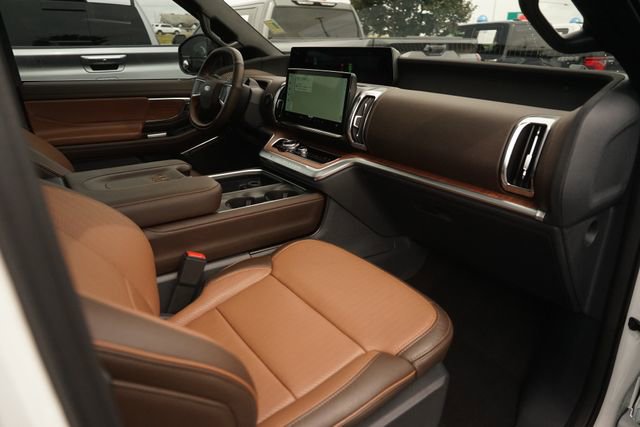 Used 2025 Ford Expedition King Ranch AWD/4WD image 20