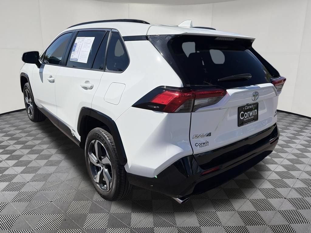 Used 2025 Toyota RAV4 SE AWD/4WD image 7
