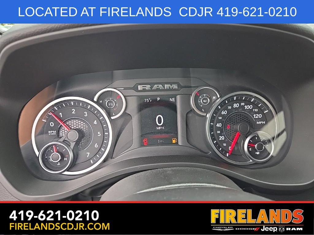 New 2026 RAM 1500 4x4 Crew Cab image 16