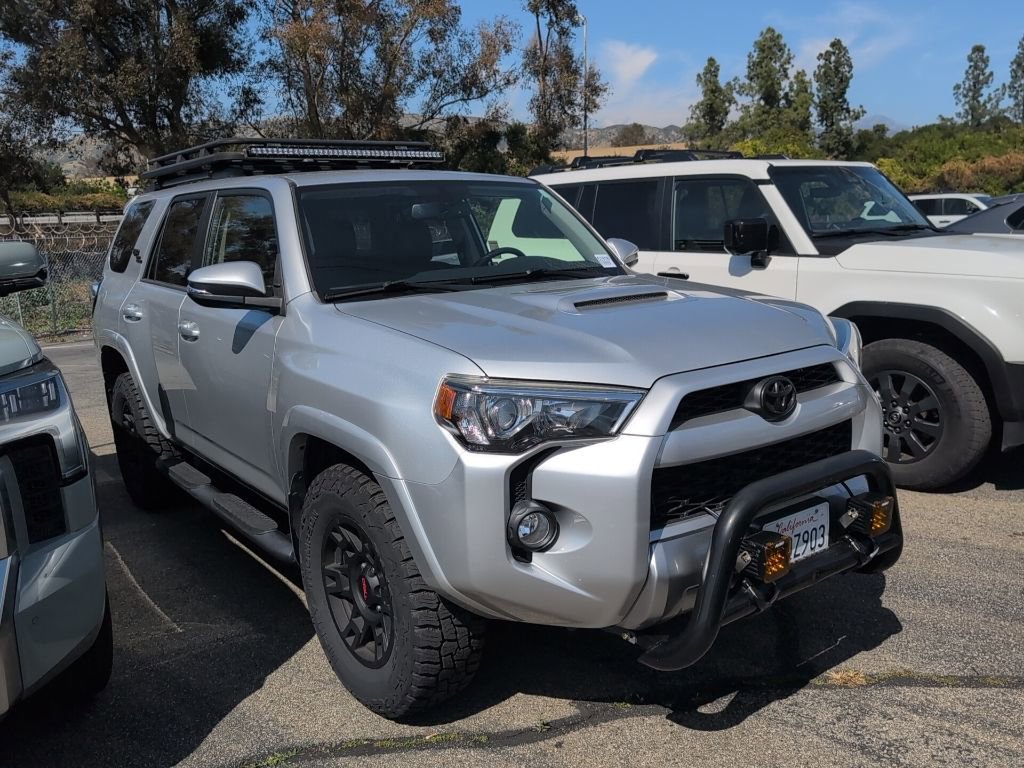 Used 2017 Toyota 4Runner TRD Off-Road Premium image 2