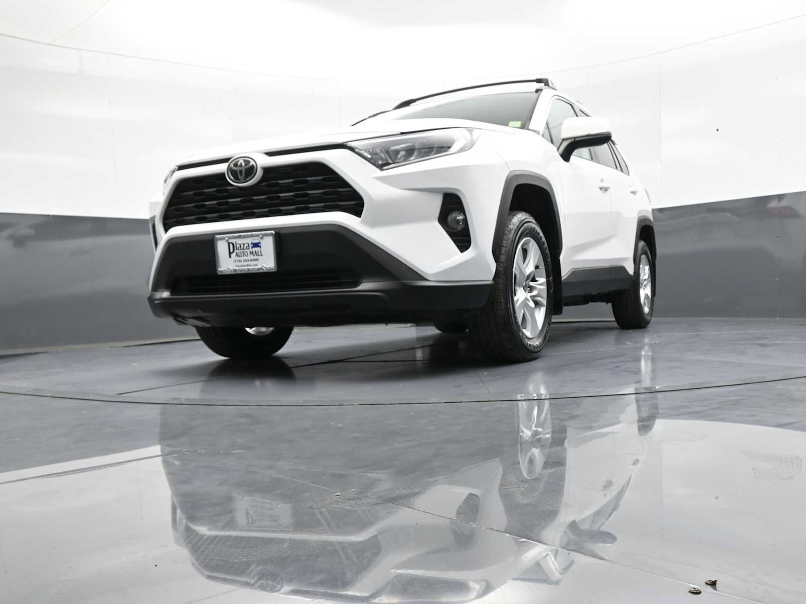 Certified 2021 Toyota RAV4 XLE AWD/4WD image 23
