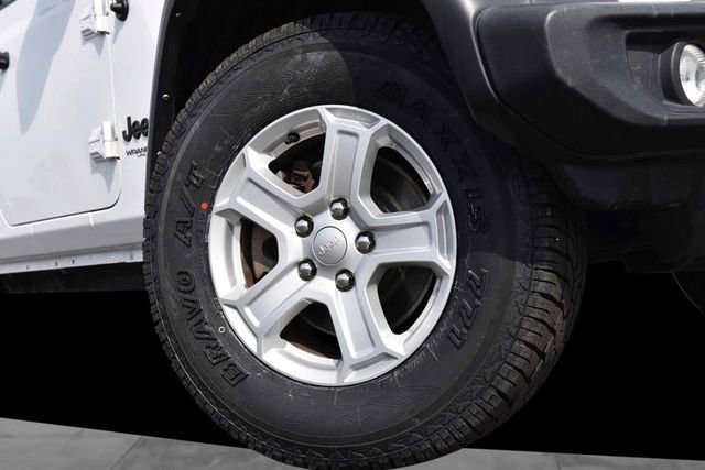 Used 2022 Jeep Wrangler Unlimited Sport image 3