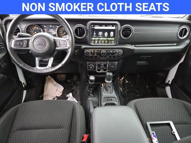 Used 2021 Jeep Wrangler Unlimited Sahara image 2