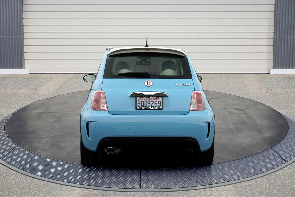 Used 2019 FIAT 500 Lounge FWD image 6