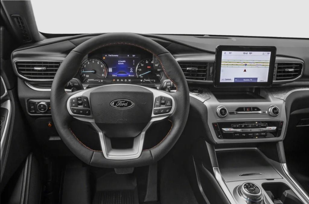 Used 2024 Ford Explorer Timberline w/ Timberline Technology Package AWD/4WD image 4